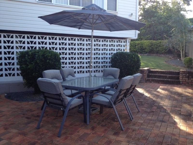 94 Caroline Street, The Range QLD 4700